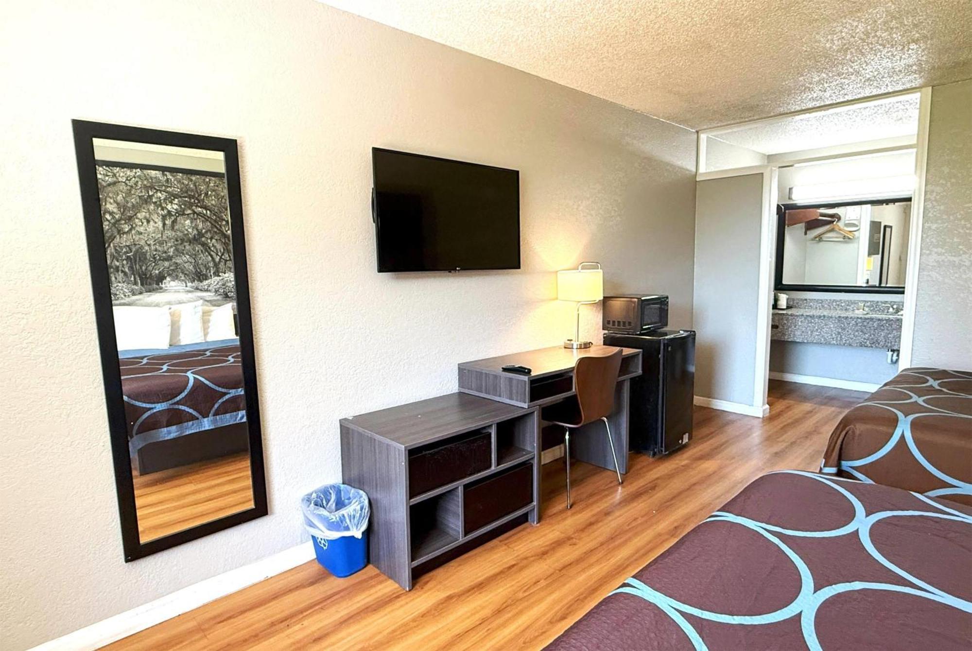 Super 8 By Wyndham Hardeeville - Savannah North Kültér fotó