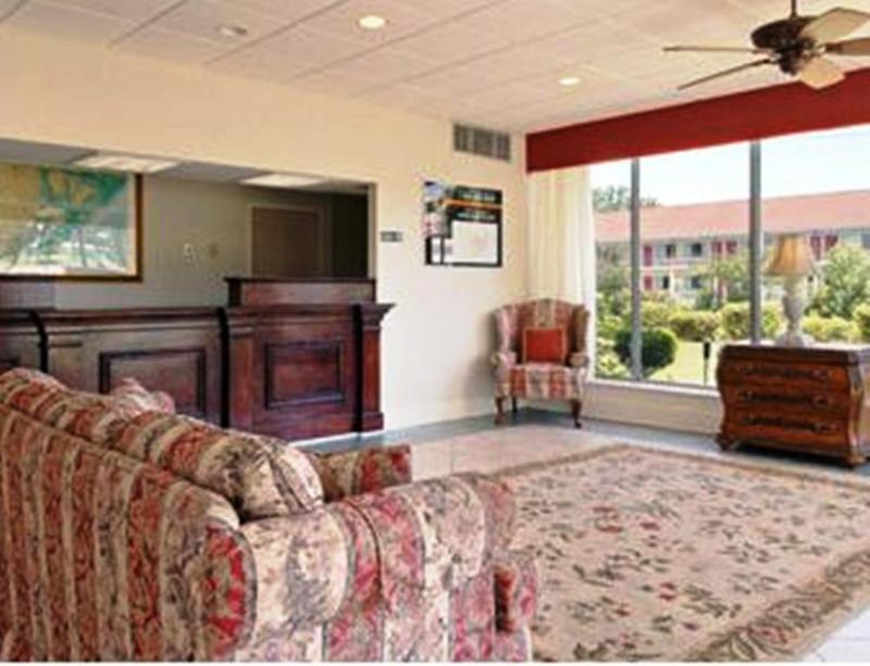 Super 8 By Wyndham Hardeeville - Savannah North Kültér fotó